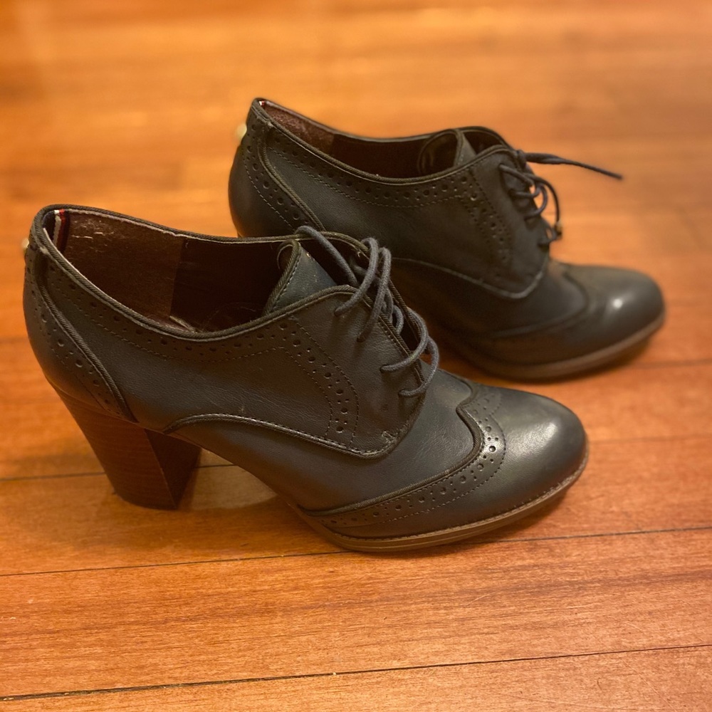 Tommy Hilfiger bootie